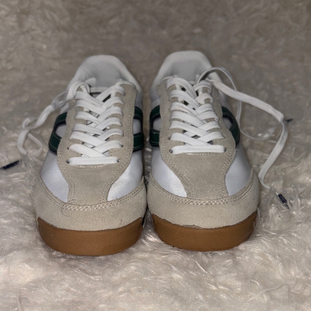 Tretorn Low rise Kristine Sneakers-White, Green, Suede Trim Sz 7.5 - Picture 4 of 8